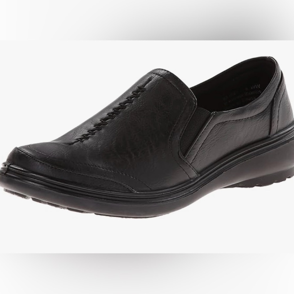 Easy Street Women's Ultimate Slip-On